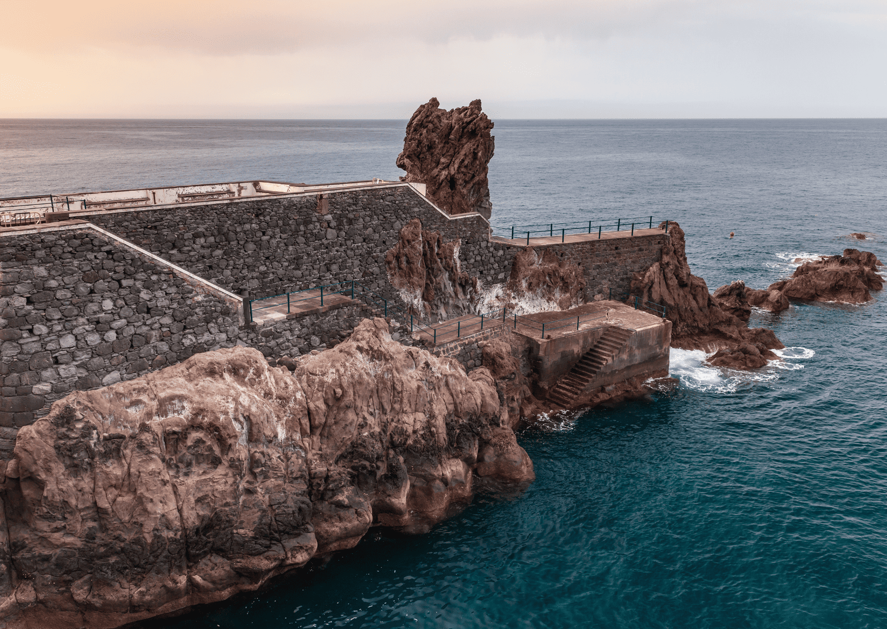 Madeira vs Canary Islands: Which is the Better Vacation, Canary Islands vs Madeira