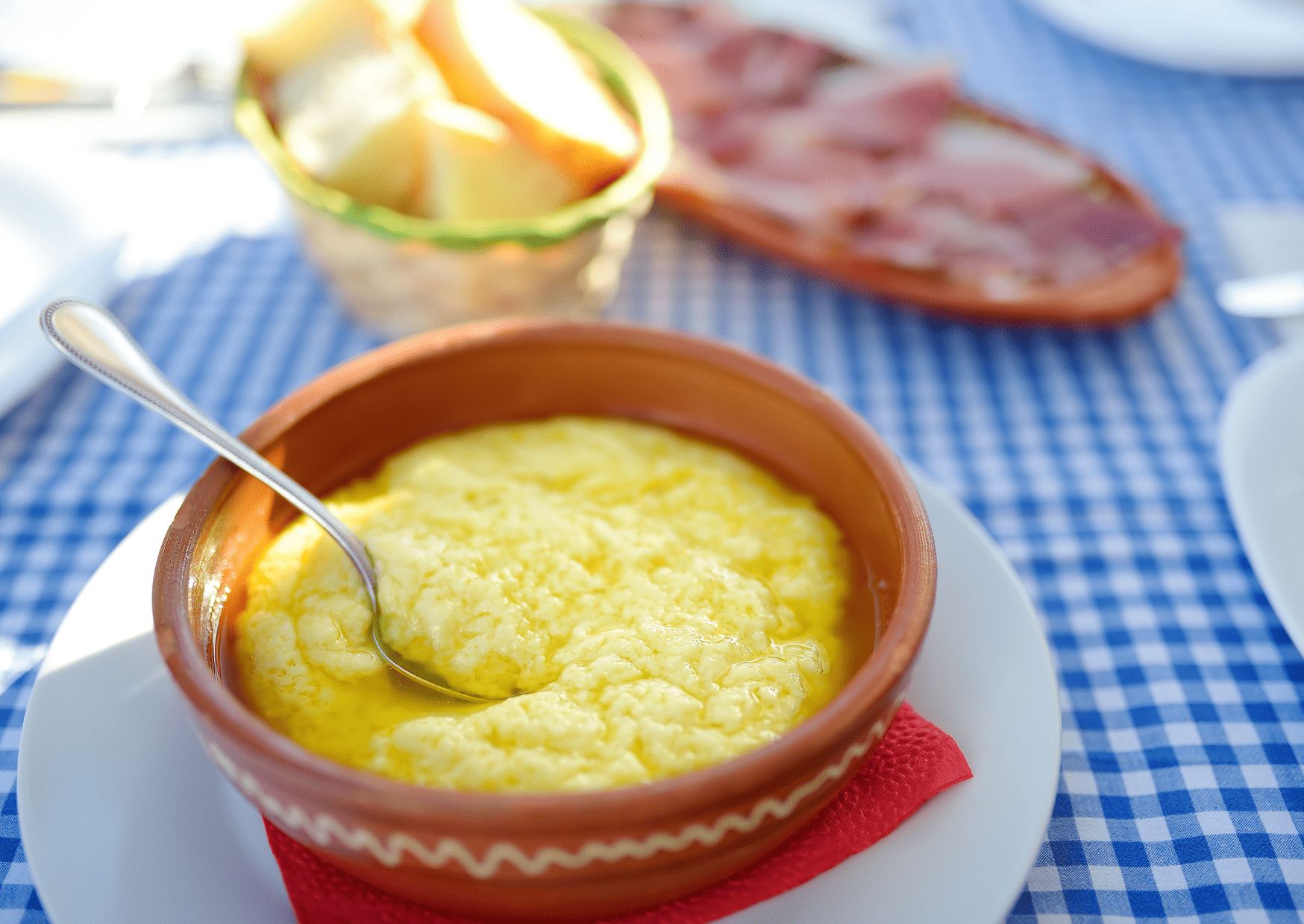 bulgarian breakfast, traditional breakfast in bulgaria, breakfast in bulgaria