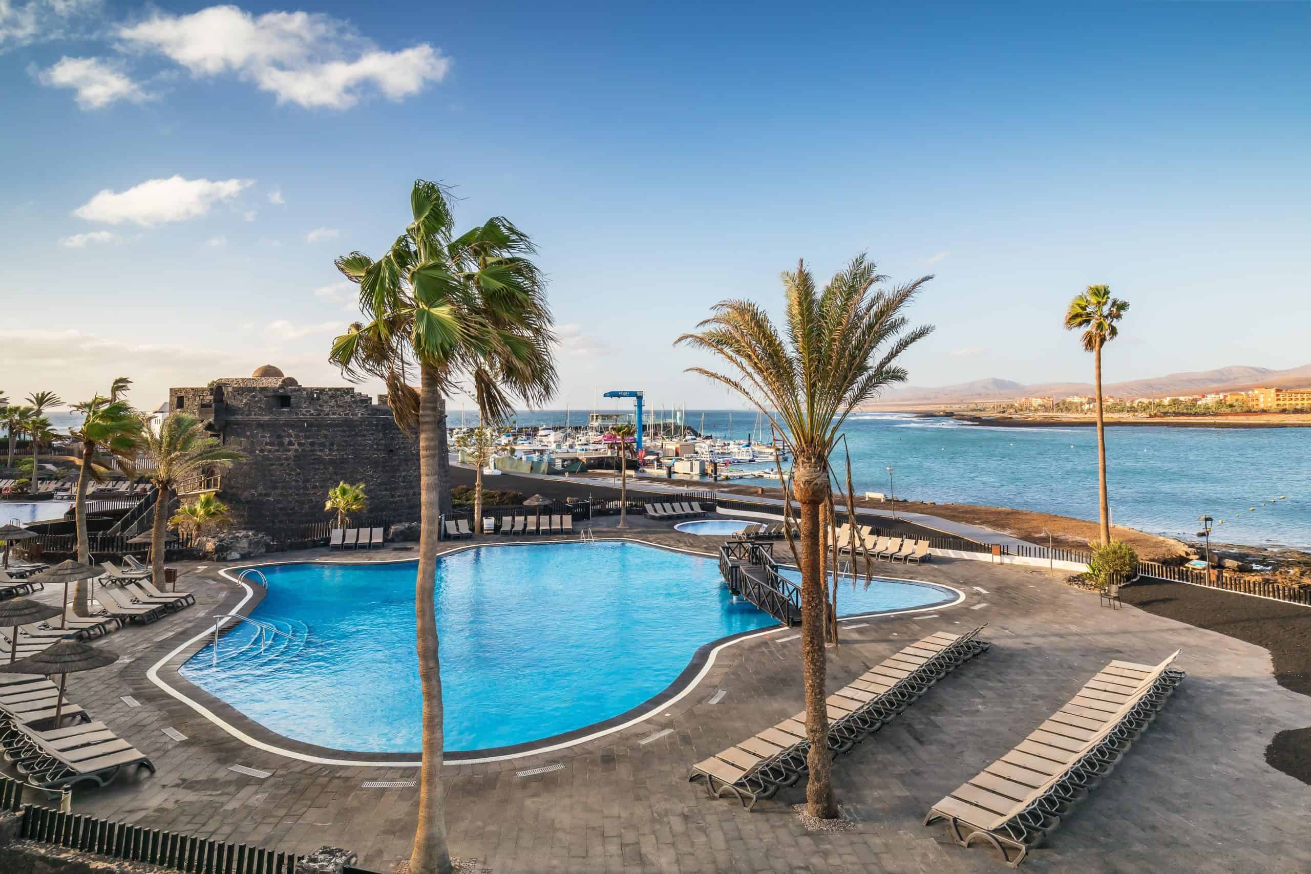 Barceló Castillo Beach Resort, fuerteventura hotels with water slides, hotels in fuerteventura with water slides, Best Fuerteventura Luxury Hotels 