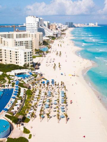 Don’t Do This in Cancun: 20 Things Not to Do in Cancun, 10 Tips For Living As An Expat In Mexico, How To Get From Cancun to Cancun Airport Best Way, shuttle bus from Cancun to Cancun Airport, bus from Cancun to Cancun Airport, cheapest way from Cancun to Cancun Airport, Cancun to Cancun Airport, by van Cancun to Cancun Airport, taxi from Cancun to Cancun Airport, uber from Cancun to Cancun Airport, private transfer from Cancun to Cancun Airport
