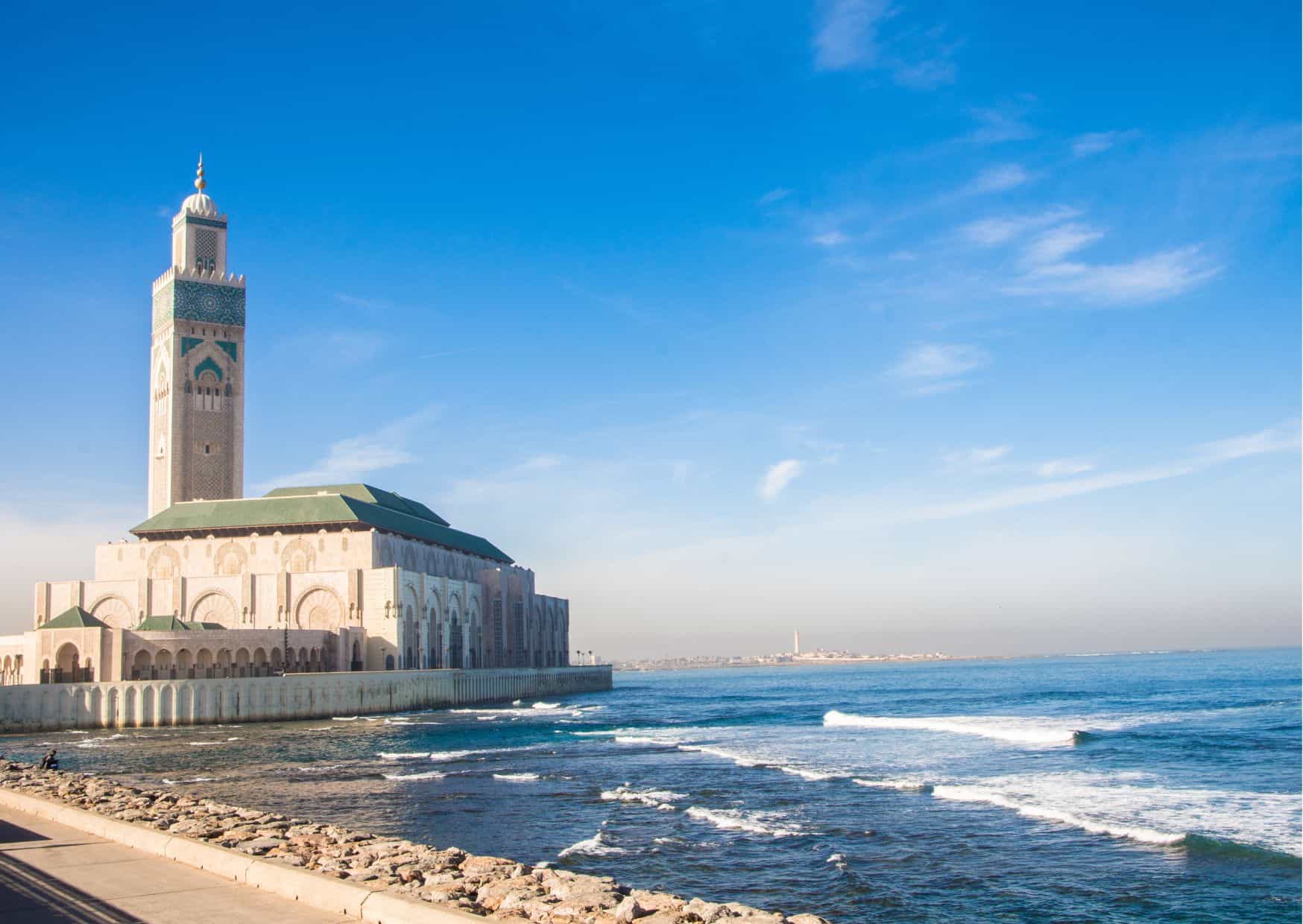 How To Get From Rabat to Casablanca Airport Best Way, cheapest way from Rabat to Casablanca Airport cheapest way from Rabat to Casablanca, Rabat to Casablanca Airport, Rabat to Casablanca, Rabat to Casablanca Airport by Bus, bus from Rabat to Casablanca, train from Rabat to Casablanca, taxi Rabat to Casablanca Airport, Uber from Rabat to Casablanca Airport, Rabat to Casablanca Airport by bus, private transfer from Rabat to Casablanca Airport