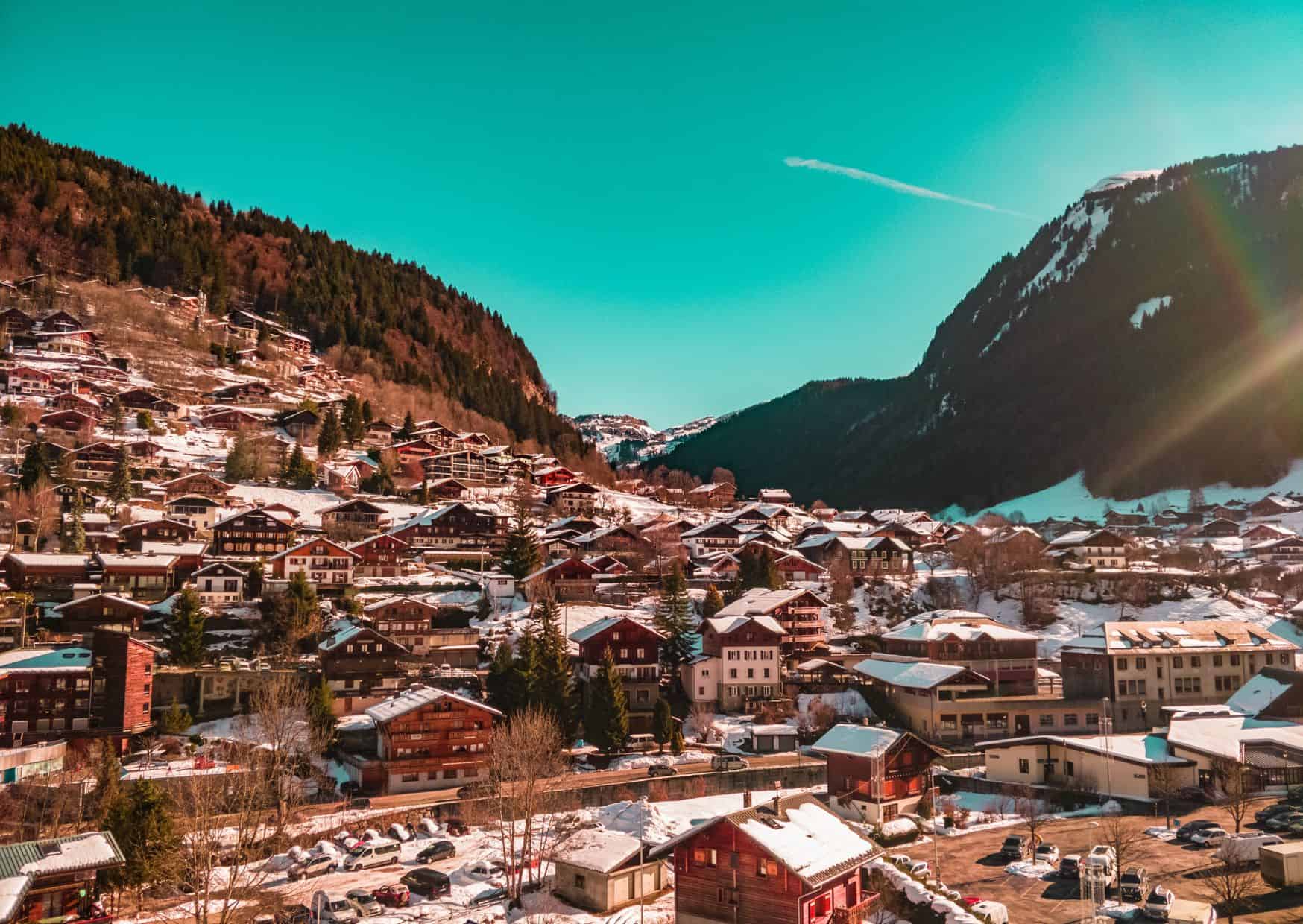 How To Get From Geneva Airport to Morzine Best Way, cheapest way from Geneva Airport to Morzine, cheapest way from Geneva to Morzine, Geneva Airport to Morzine, Geneva to Morzine, bus from Geneva Airport to Morzine, taxi from Geneva Airport to Morzine, uber from Geneva Airport to Morzine, train from Geneva Airport to Morzine, shuttle bus from Geneva Airport to Morzine, private transfer from Geneva Airport to Morzine