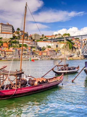 How To Get From Porto to Porto airport Best Way, shuttle bus from Porto to Porto airport, bus from Porto to Porto airport, cheapest way from Porto to Porto airport, Porto to Porto airport, by train Porto to Porto airport, taxi from Porto to Porto airport, uber from Porto to Porto airport, private transfer from Porto to Porto airport