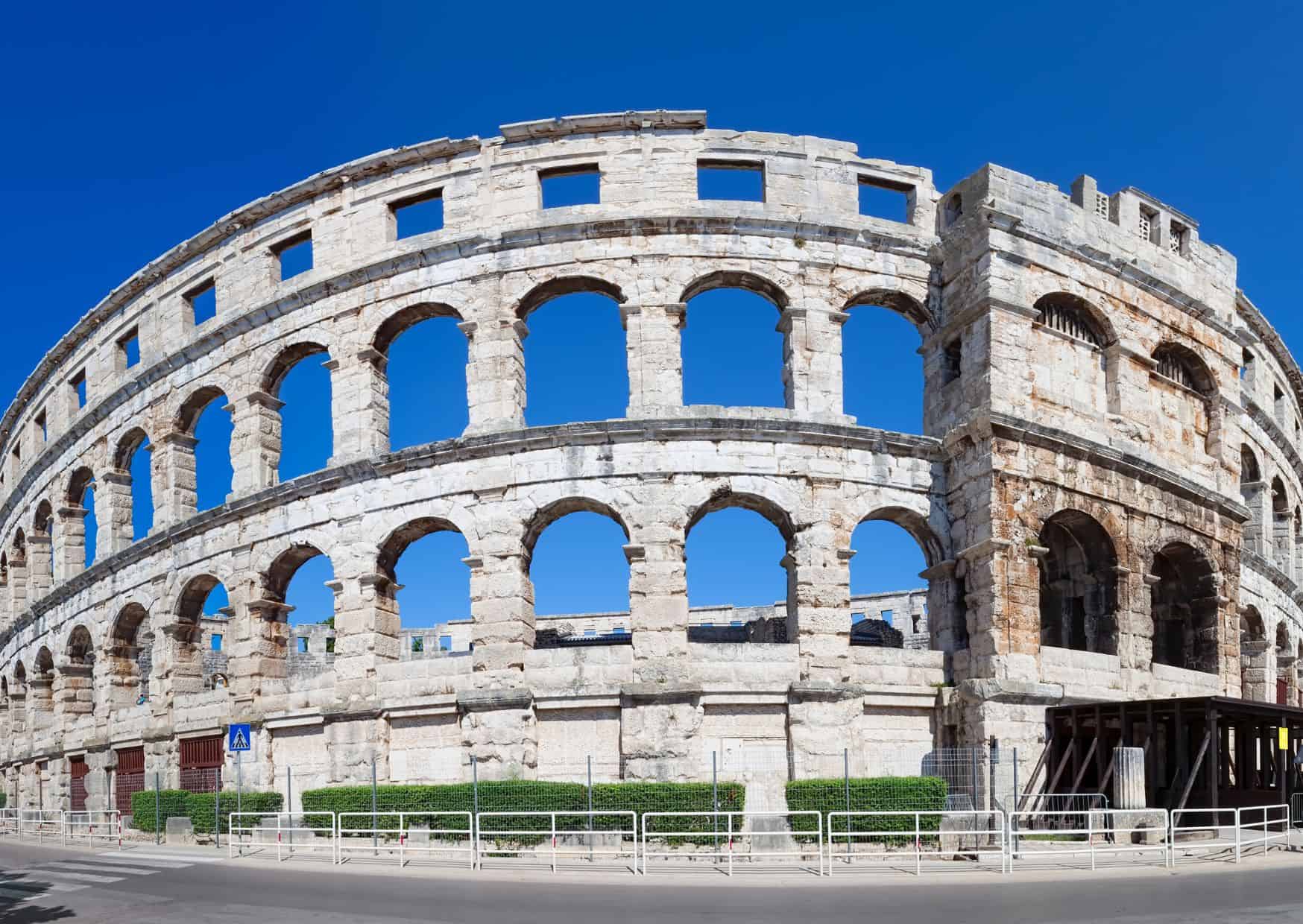 How To Get From Sibenik to Pula Best Way, Pula to Sibenik, cheapest way from Sibenik to Pula, bus from Sibenik to Pula, taxi from Sibenik to Pula, private transfer from Sibenik to Pula, train from Sibenik to Pula,