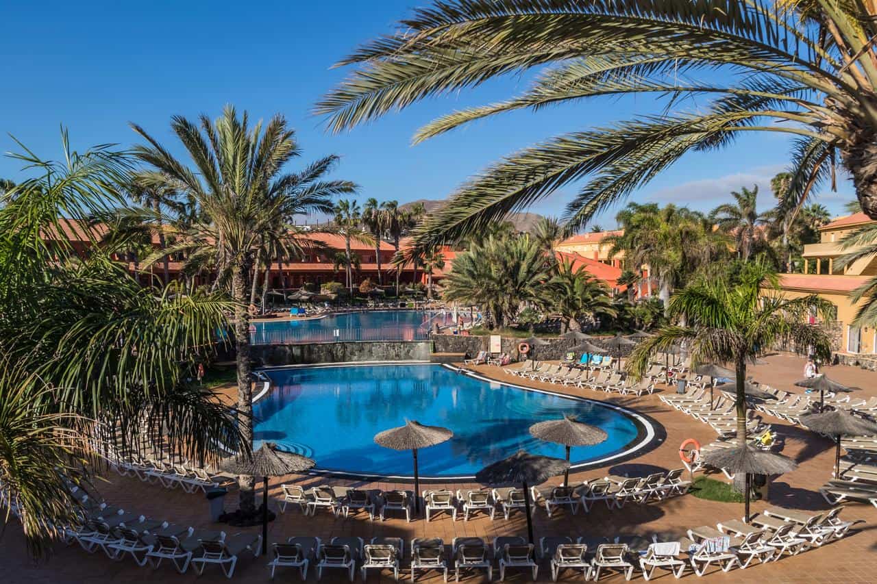 Oasis Village, fuerteventura hotels with water slides, hotels in fuerteventura with water slides, Best Fuerteventura Luxury Hotels 