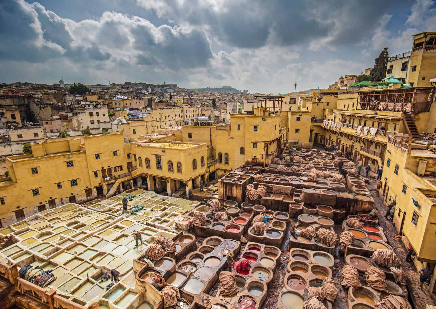 How To Get From Casablanca to Fez Best Way, Casablanca to Fez, cheapest way from Casablanca to Fez, best way from Casablanca to Fez, Casablanca to Fez by bus, bus from Casablanca to Fez, taxi from Casablanca to Fez, private transfer from Casablanca to Fez, Shared Van from Casablanca to Fez, rent a car at Casablanca, train from Casablanca to Fez