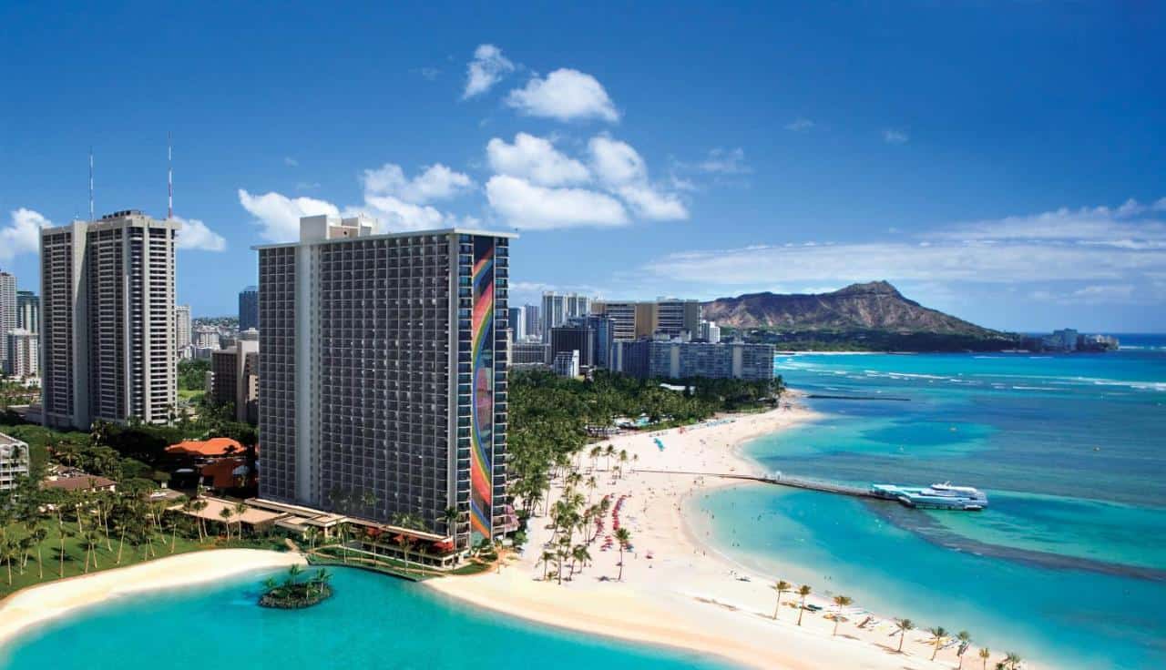 oahu resorts with water slides, oahu hotels with water slides, oahu hotels compared