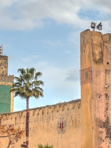 How To Get From Casablanca to Meknes Best Way, Casablanca to Meknes, cheapest way from Casablanca to Meknes, best way from Casablanca to Meknes, Casablanca to Meknes by bus, bus from Casablanca to Meknes, taxi from Casablanca to Meknes, private transfer from Casablanca to Meknes, Shared Van from Casablanca to Meknes, rent a car at Casablanca, train from Casablanca to Meknes,