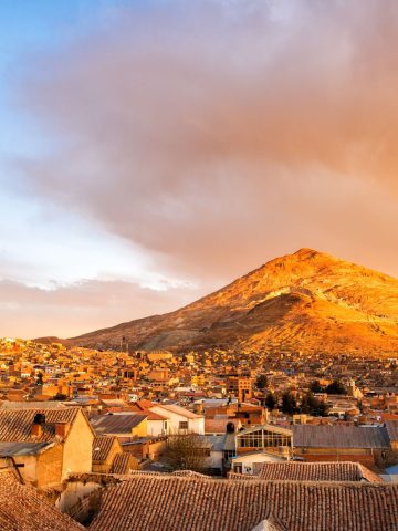 How To Get From Sucre to Potosi By Bus (Best Way), cheapest way from Sucre to Potosi, Sucre to Potosi, bus from Sucre to Potosi, bus from Sucre to Potosi, by plane from Sucre to Potosi, best way from Sucre to Potosi