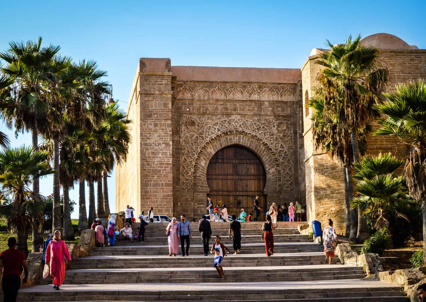 How To Get From Meknes to Rabat Best Way, Meknes to Rabat, cheapest way from Meknes to Rabat, best way from Meknes to Rabat, Meknes to Rabat by bus, bus from Meknes to Rabat, taxi from Meknes to Rabat, private transfer from Meknes to Rabat, Shared Van from Meknes to Rabat, rent a car at Meknes, train from Meknes to Rabat