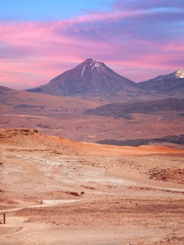 How To Get From Uyuni to San Pedro de Atacama By Bus (Best Way), cheapest way from Uyuni to San Pedro de Atacama, Uyuni to San Pedro de Atacama, bus from Uyuni to San Pedro de Atacama, bus from Uyuni to San Pedro de Atacama, by plane from Uyuni to San Pedro de Atacama, best way from Uyuni to San Pedro de Atacama