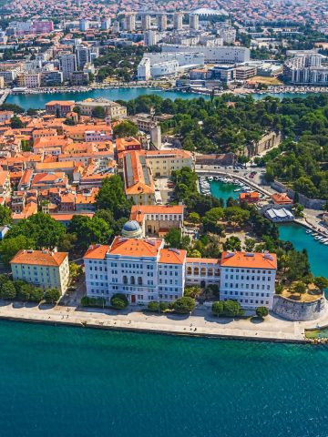 How To Get From Rijeka to Zadar Airport Best Way, Rijeka to Zadar Airport, cheapest way from Rijeka to Zadar Airport, bus from Rijeka to Zadar Airport, taxi from Rijeka to Zadar Airport, private transfer from Rijeka to Zadar Airport, by plane from Rijeka to Zadar, ferry from Rijeka to Zadar,