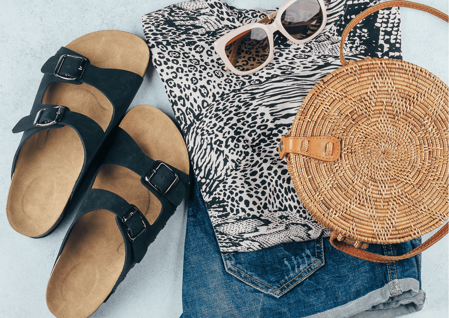 Why Europeans Never Overpack (And How You Can Stop Too) 1 How to Pack Light and Fashionable for Europe