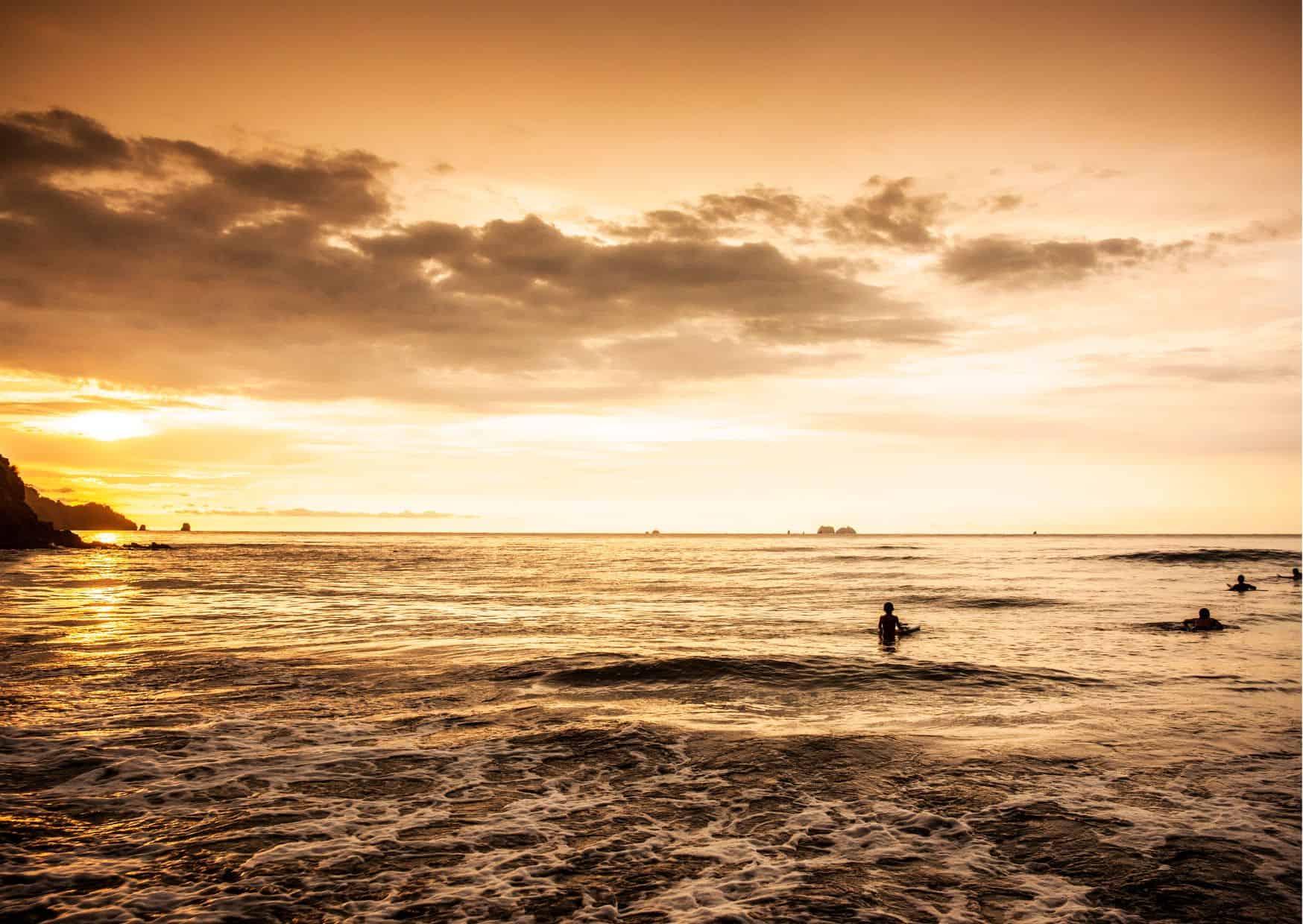 How To Get From La Fortuna to Brasilito Best Way, best way from La Fortuna to Brasilito, cheapest way from La Fortuna to Brasilito, La Fortuna to Brasilito, bus from La Fortuna to Brasilito, by van from La Fortuna to Brasilito, La Fortuna to Brasilito by van,