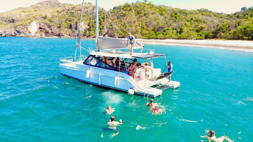 Catamaran Tamarindo: The Ultimate Catamaran Experience in Tamarindo 3 Catamaran Tamarindo: The Ultimate Catamaran Experience in Tamarindo