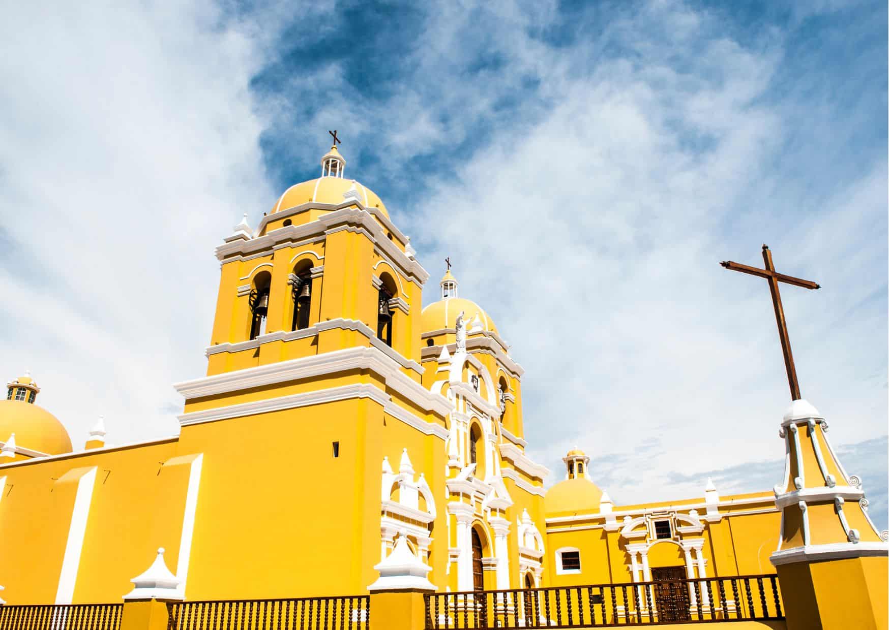 How To Get From Lima to Trujillo Best Way, cheapest way from Lima to Trujillo, Lima to Trujillo, bus from Lima to Trujillo, by plane from Lima to Trujillo, best way from Lima to Trujillo, taxi from Lima to Trujillo