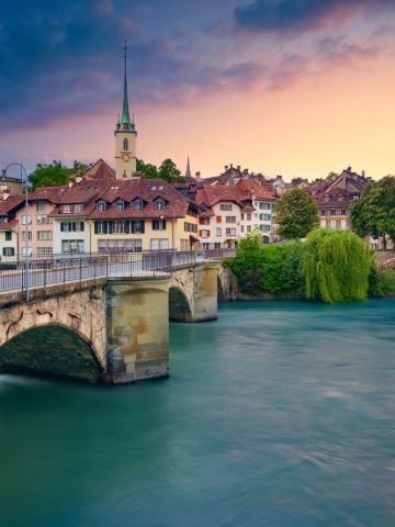 How To Get From Geneva Airport to Bern Best Way, cheapest way from Geneva Airport to Bern, cheapest way from Geneva to Bern, Geneva Airport to Bern, Geneva to Bern, bus from Geneva Airport to Bern, taxi from Geneva Airport to Bern, uber from Geneva Airport to Bern, train from Geneva Airport to Bern, shuttle bus from Geneva Airport to Bern, private transfer from Geneva Airport to Bern