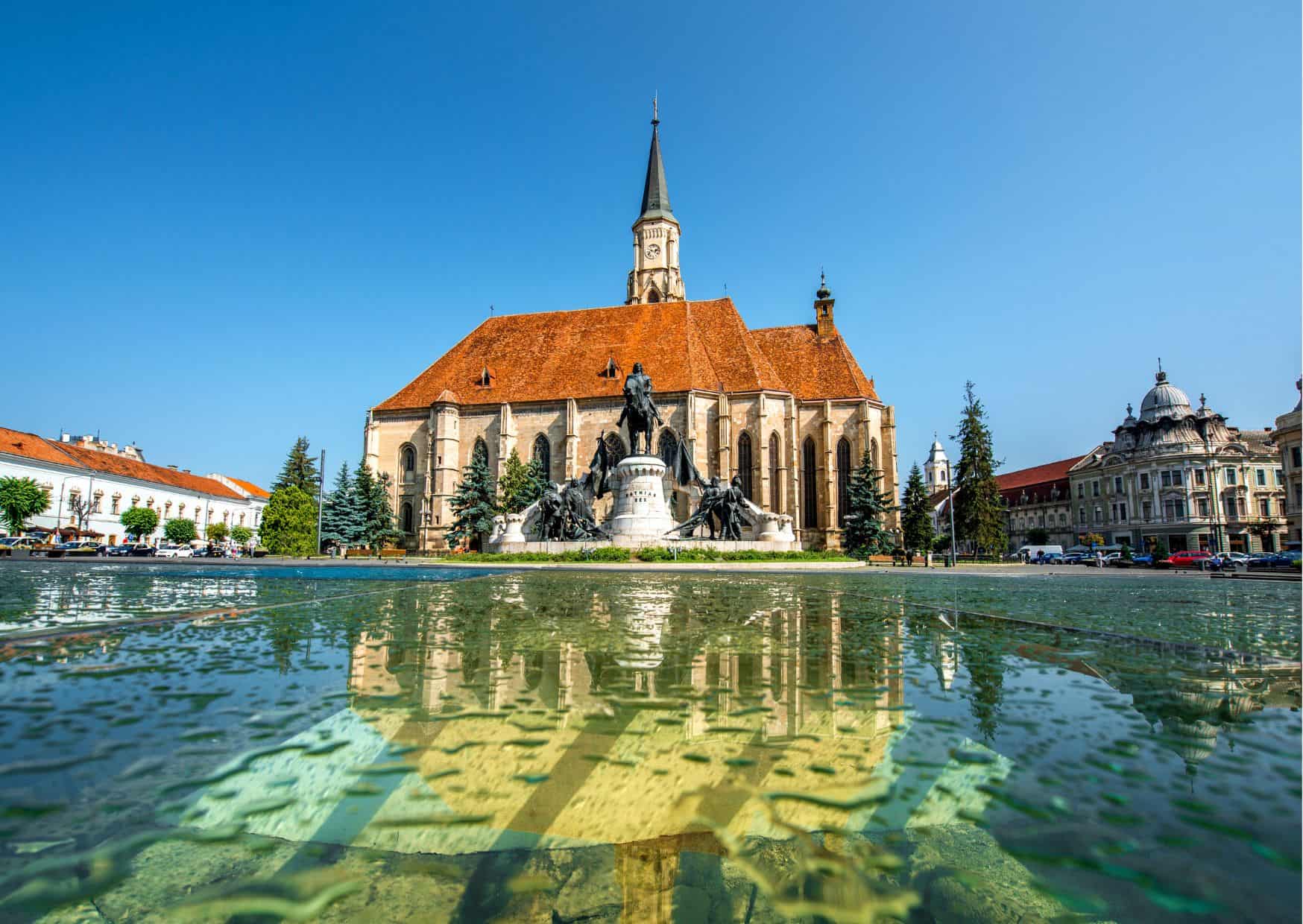 How to get from Cluj Airport to city center Best Way, cheapest way from Cluj Airport to city center, best way from Cluj Airport to city center, bus from Cluj Airport to city center, Cluj Airport to downtown, taxi fare from Cluj Airport to city center, private transfer from Cluj Airport to city center, cluj napoca airport to city center