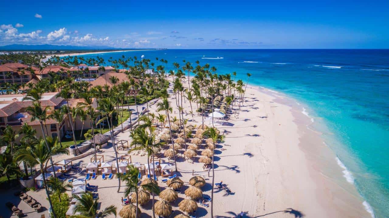 10+ Best Punta Cana Resorts for Solo Travelers: Best Punta Cana Resorts for Singles