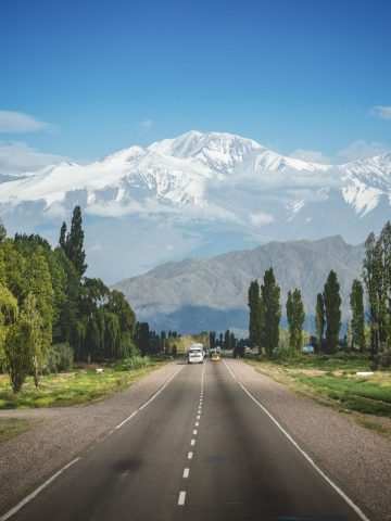 How to get from Mendoza Airport to city center Best Way, cheapest way from Mendoza Airport to city center, best way from Mendoza Airport to city center, bus from Mendoza Airport to city center, Mendoza Airport to downtown, taxi fare from Mendoza Airport to city center, private transfer from Mendoza Airport to city center