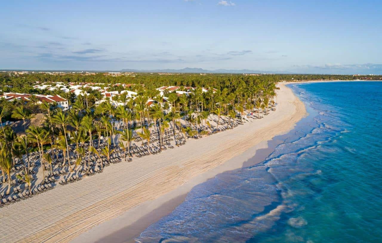 10+ Best Punta Cana Resorts for Solo Travelers: Best Punta Cana Resorts for Singles