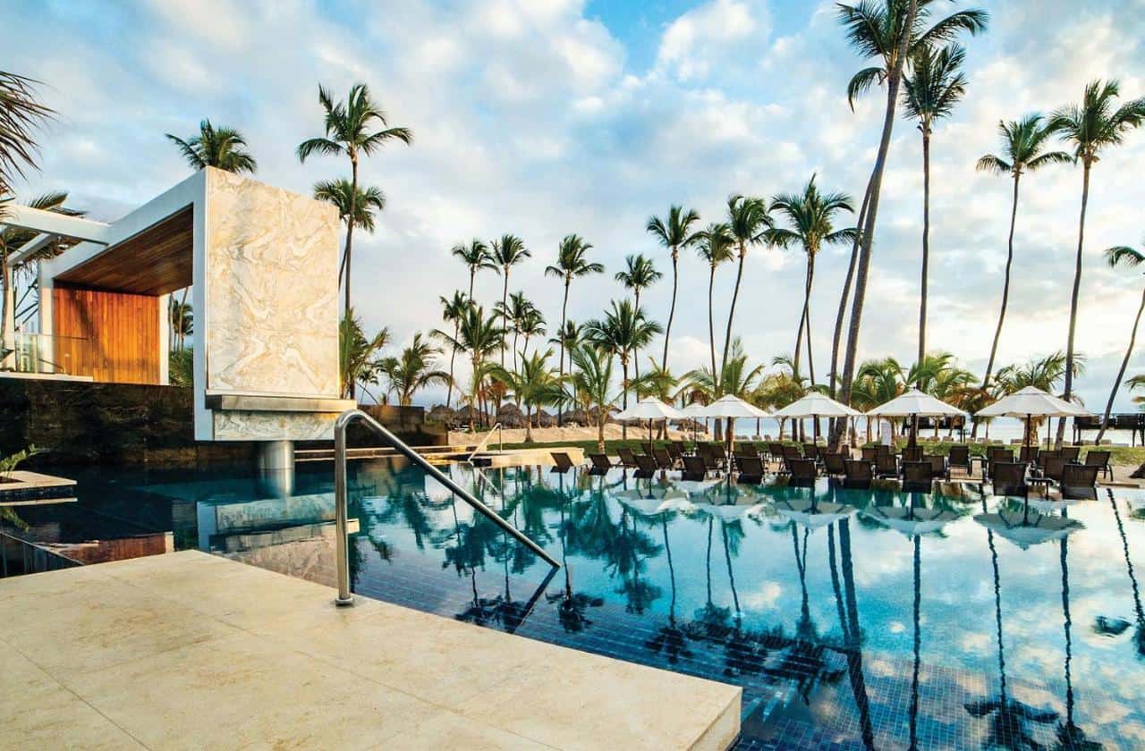 10+ Best Punta Cana Resorts for Solo Travelers: Best Punta Cana Resorts for Singles