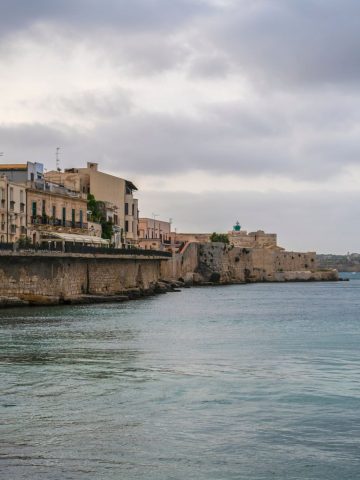 How To Get From Catania Airport to Syracuse Best Way, cheapest way from Catania Airport to Syracuse, cheapest way from Catania Airport to Syracuse, Catania Airport to Syracuse, bus from Catania Airport to Syracuse, taxi from Catania Airport to Syracuse, uber from Catania Airport to Syracuse, train from Catania Airport to Syracuse, shuttle bus from Catania Airport to Syracuse, private transfer from Catania Airport to Syracuse