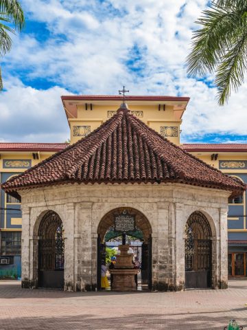 How to get from Dumaguete to Cebu Best Way, Dumaguete to Cebu, Dumaguete to Cebu by ferry, cheapest way from Dumaguete to Cebu, Dumaguete to Cebu flight, Dumaguete to Cebu travel time, Dumaguete to Cebu ferry schedule, best way from Dumaguete to Cebu, ferry schedule from Dumaguete to Cebu