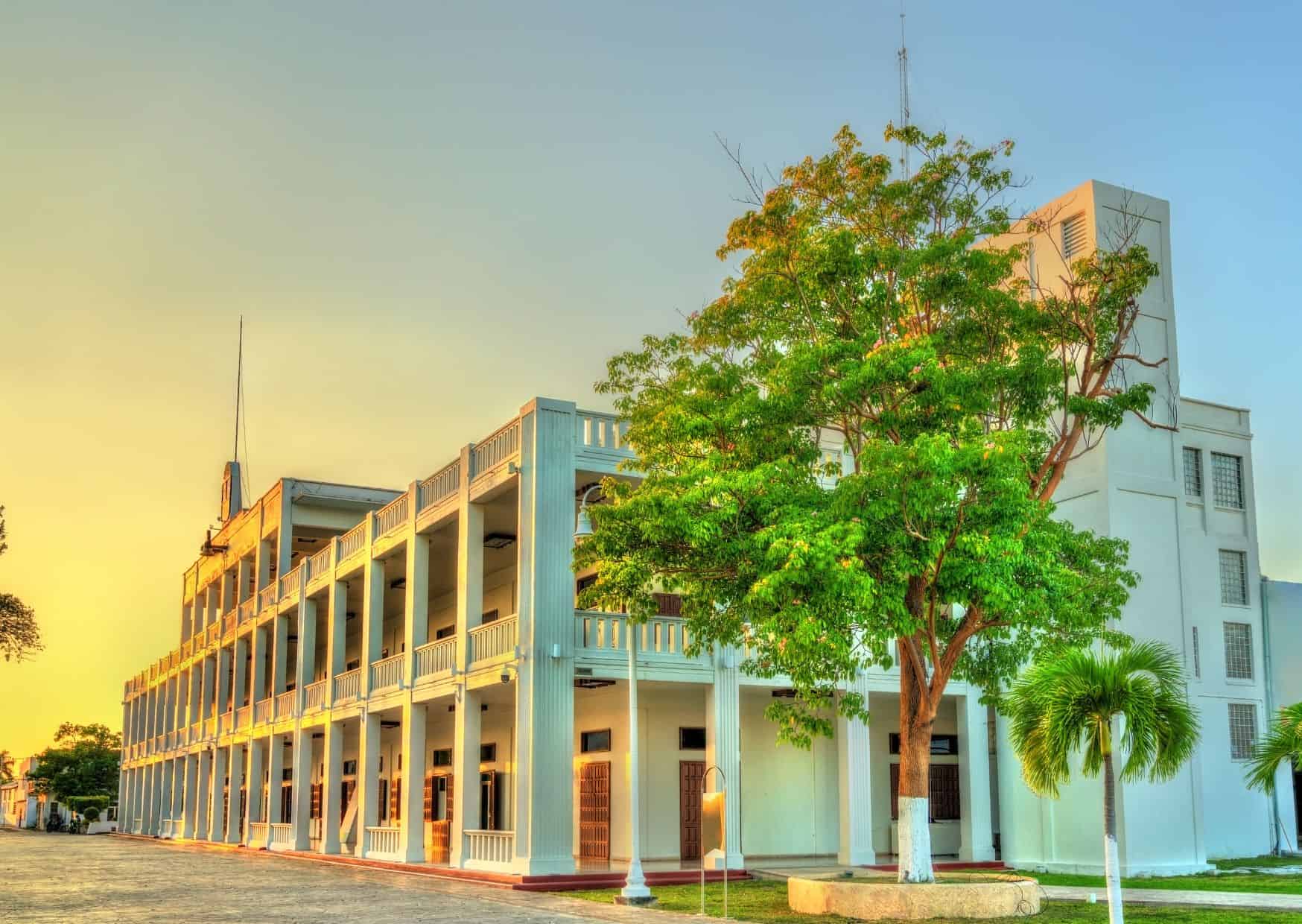 How To Get From Belize City to Chetumal Best Way 2 How To Get From Belize City to Chetumal Best Way, cheapest way from Belize City To Chetumal, Belize City To Chetumal, ado bus from Belize City To Chetumal, bus from Belize City To Chetumal, shared van from Belize City To Chetumal, Colectivo from Belize City To Chetumal, Uber from Belize City To Chetumal, taxi from Belize City To Chetumal