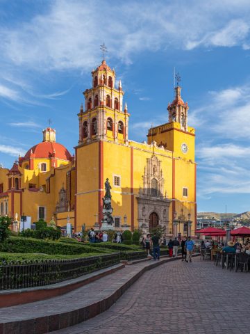 How To Get From San Miguel de Allende to Guanajuato Best Way, cheapest way from San Miguel de Allende to Guanajuato, Bus from San Miguel de Allende to Guanajuato, San Miguel de Allende to Guanajuato, shared van from San Miguel de Allende to Guanajuato, uber from San Miguel de Allende to Guanajuato, taxi from San Miguel de Allende to Guanajuato, colectivo from San Miguel de Allende to Guanajuato