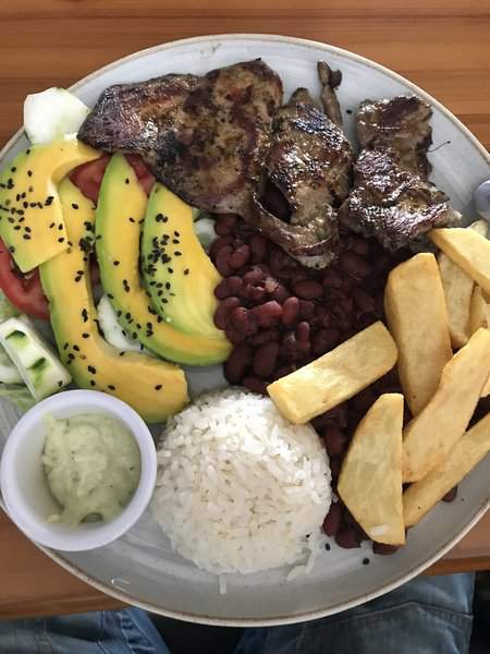 Bandeja Paixa, a popular dish in Colombia - Colombia vs Brazil
