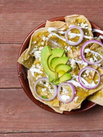 How to Make Chilaquiles – An Authentic Chilaquiles (Recipe Guide)