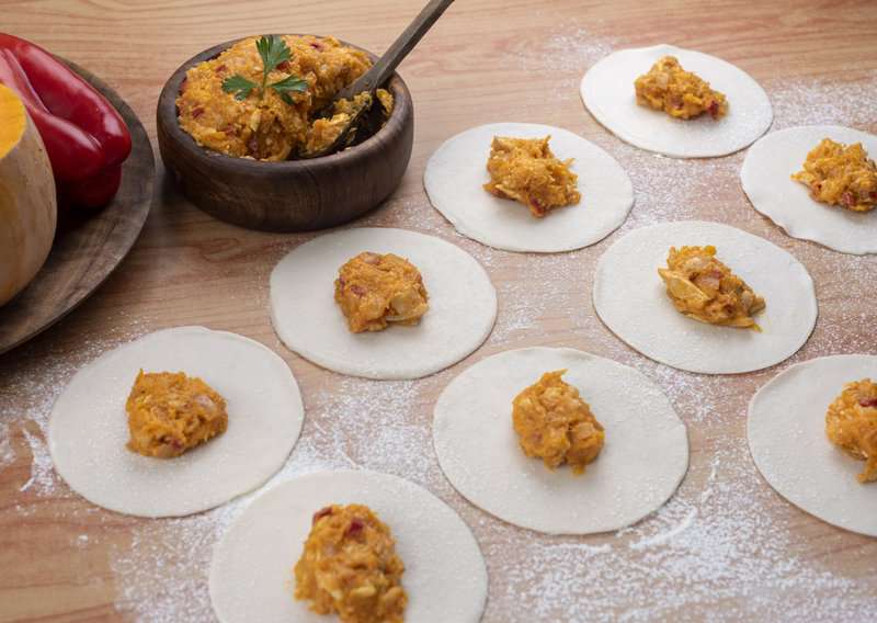 How to Make Empanadas – An Authentic Empanada (Recipe Guide)