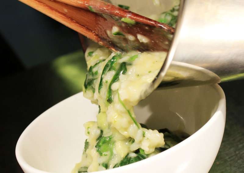 How to Make Risotto – An Authentic Risotto (Recipe Guide)