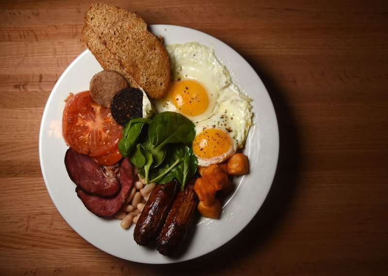 How to Make Irish Breakfast – An Authentic Irish Breakfast (Recipe Guide)