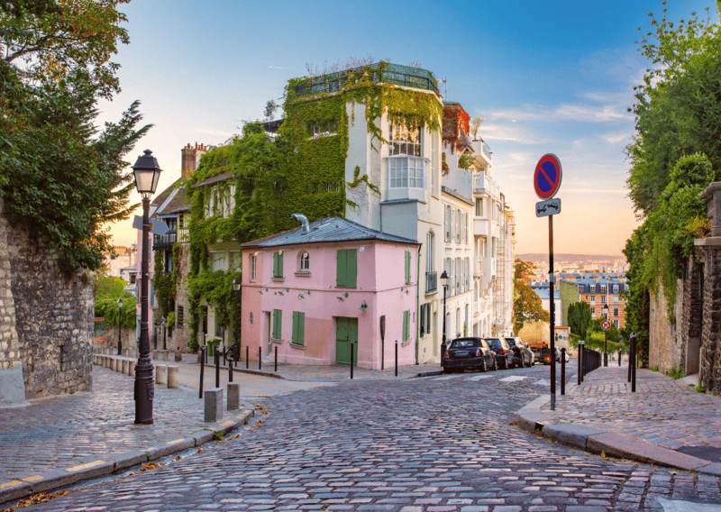 7 Tourist Traps to Avoid in Paris, Tourist Traps in Europe And How to Avoid Them