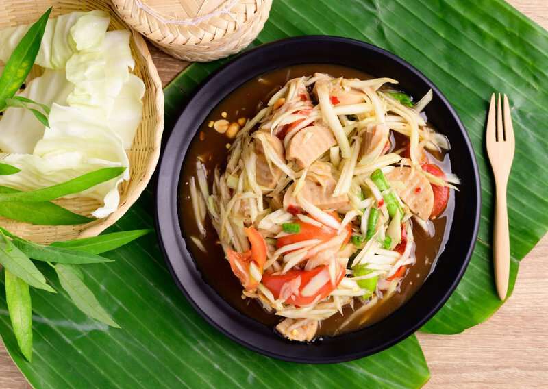 How to Make Papaya Salad – An Authentic Papaya Salad (Recipe Guide)