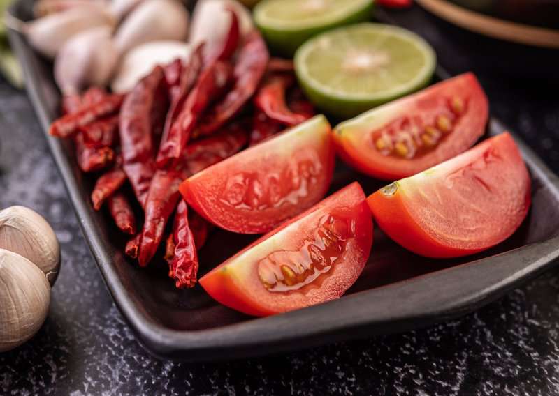 How to Make Papaya Salad – An Authentic Papaya Salad (Recipe Guide)