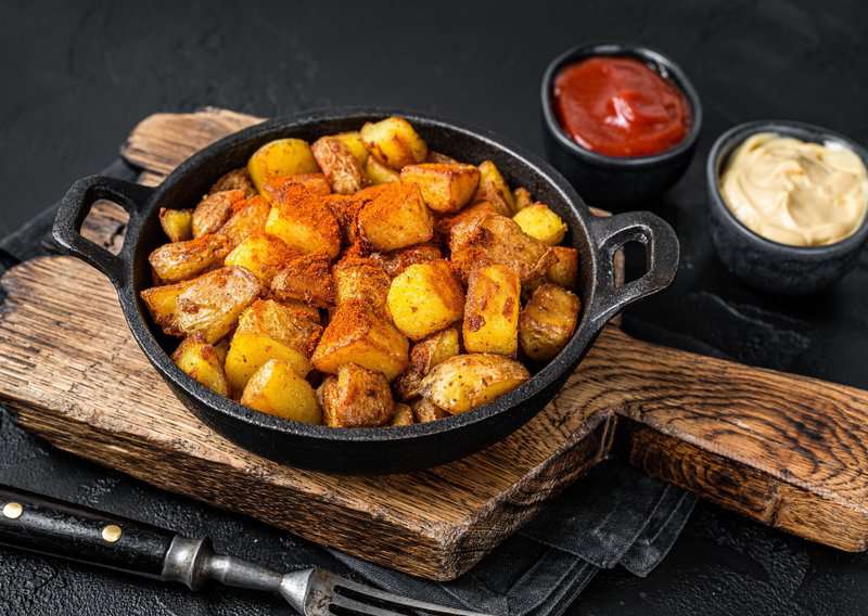 How to Make Patatas Bravas – Authentic Patatas Bravas (Recipe Guide)