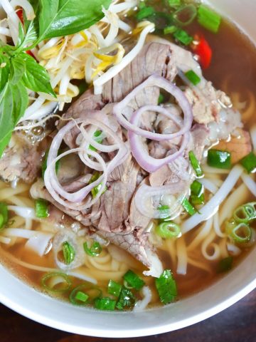 5 Most Popular Asian Recipes To Try: Tips And Calories, Thai Food Vs Vietnamese Food - Which One Is Better? The Most Delicious Recipes, How to Make Pho – An Authentic Pho (Recipe Guide)