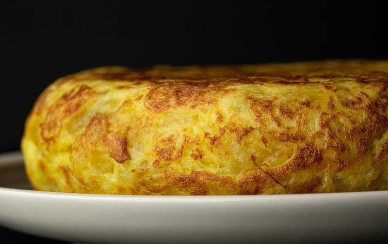 How to Make Spanish Omelette - An Authentic Spanish Omelette (Recipe Guide)