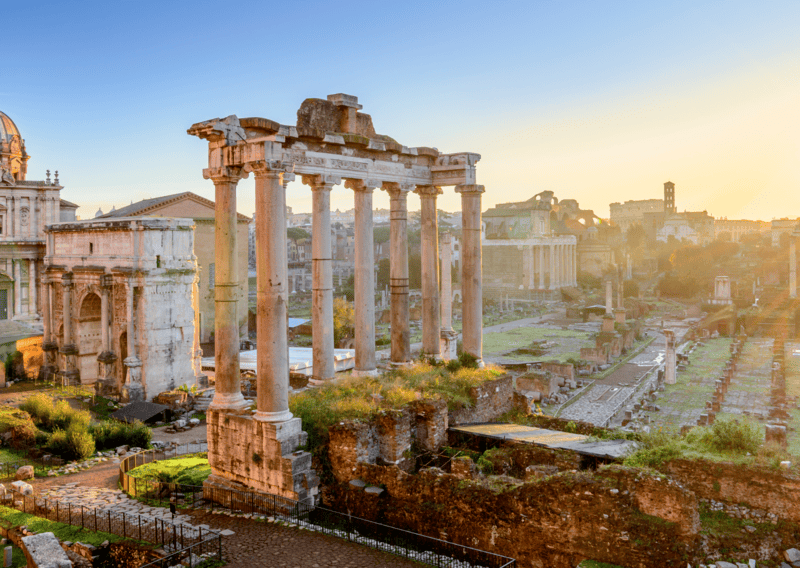 The Roman Column 7 Tourist Mistakes in Italy and How You Can Avoid Them