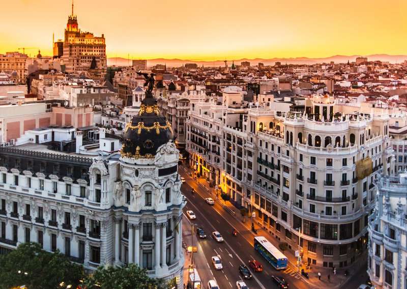 What is Spain Famous For? An Insider’s Guide, 7 Tourist Traps to Avoid in Madrid, 10 Mistakes To Avoid Overpaying On Your Travels And How To Avoid Them