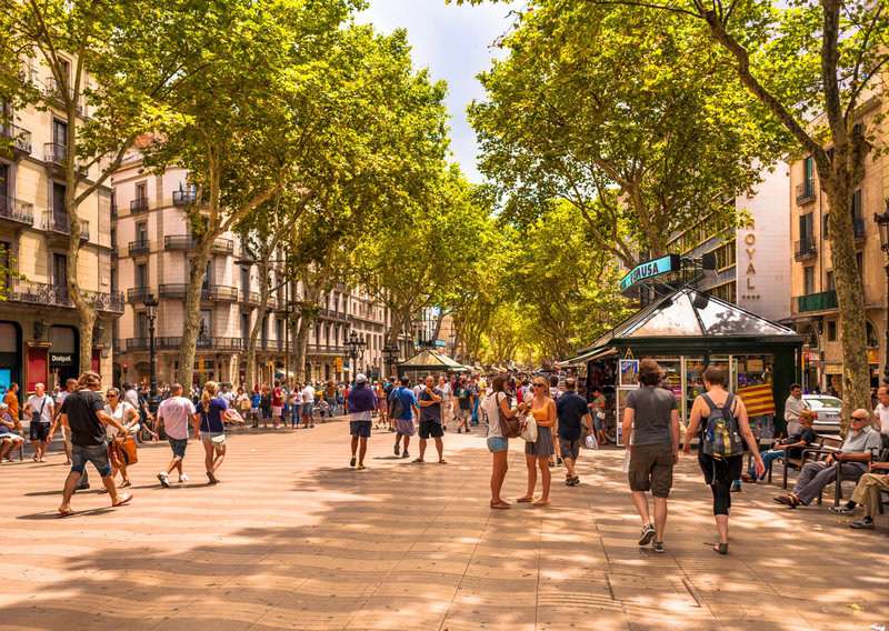 11 Interesting Facts About Barcelona You'd Be Surprised to Know, Tips for Eating in Barcelona - What To Eat And What You Should Not Eat in Barcelona