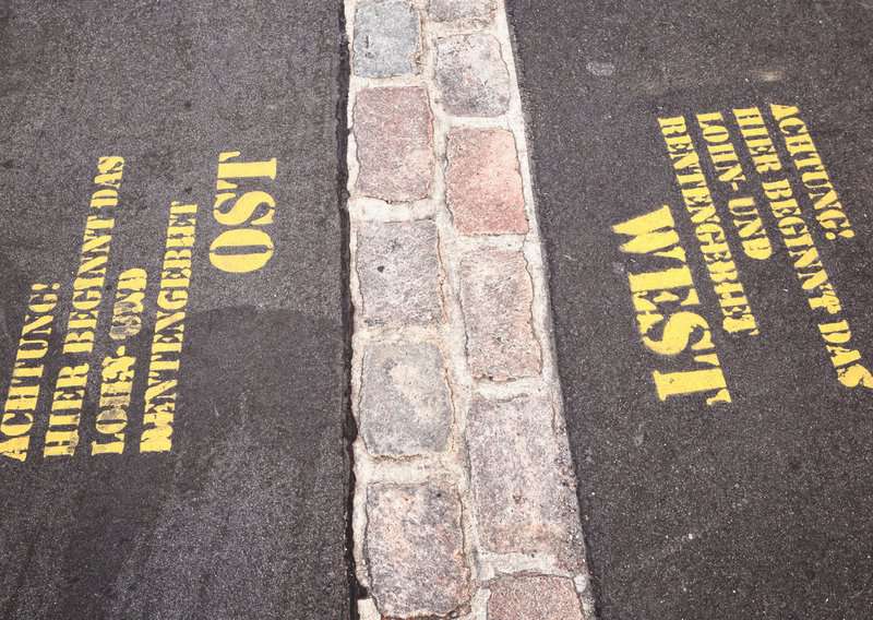 Tourist Traps to Avoid in Berlin How to Avoid Them (Travel Guide)