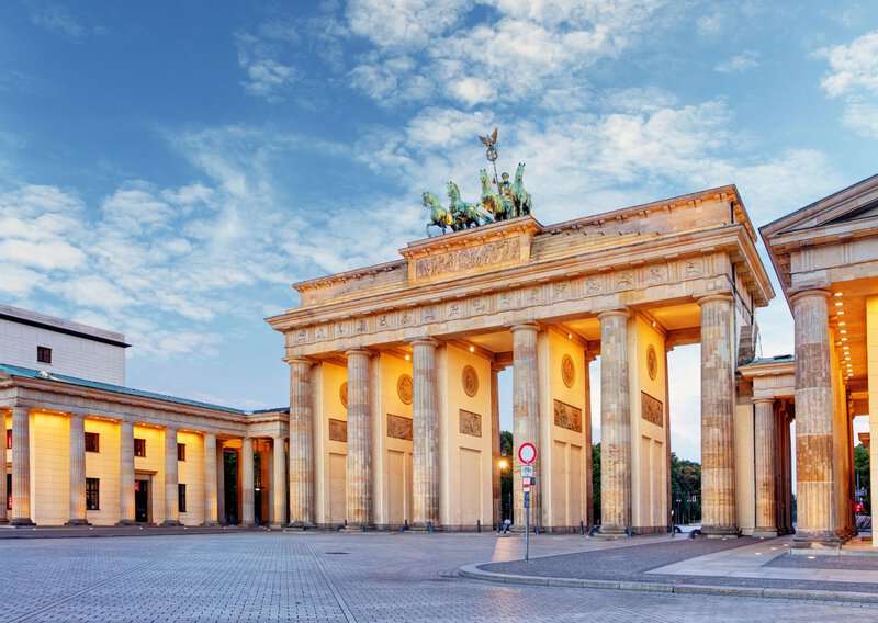 Tourist Traps to Avoid in Berlin How to Avoid Them (Travel Guide)