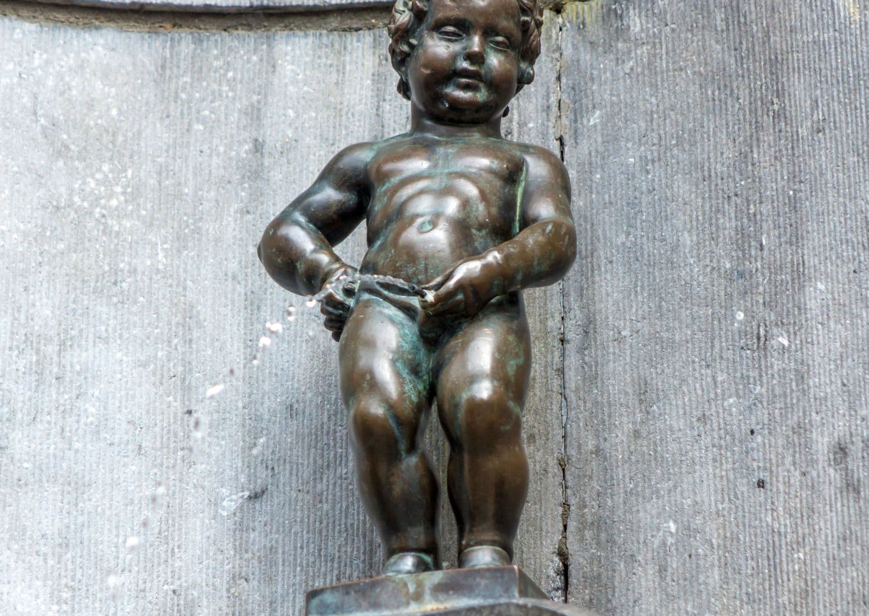 Why Europeans Skip These 'Must-See' Attractions (And Where They Go Instead) 14 Brussels 3