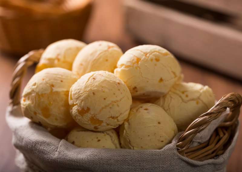 How to Make Cheese Bread – Authentic Cheese Bread (Recipe Guide) Tips and Calories