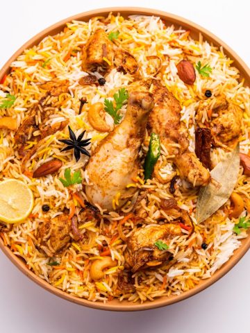 ,Things To Know Before Visiting India - India Travel Tips4 Most Popular Indian Food (Recipe Guide), How To Make Chicken Biryani (Recipe Guide) Tips And Calories