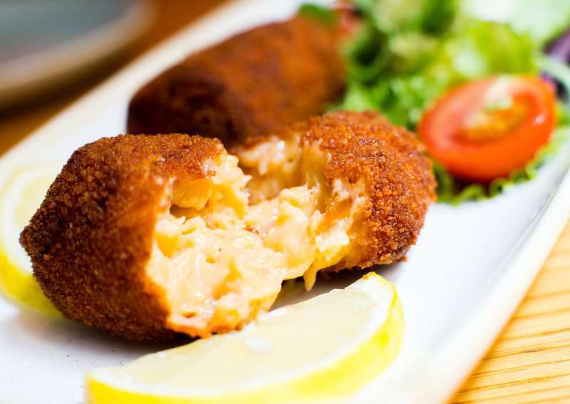 How to Make Croquetas – Authentic Croquetas (Recipe Guide)